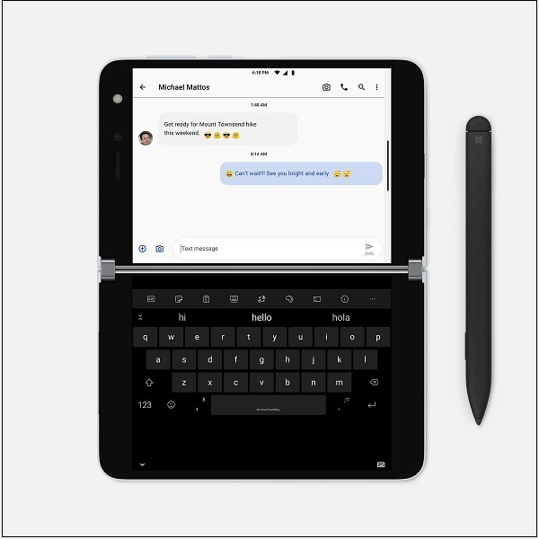 Hai nửa màn hình của Surface Duo