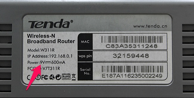 Nguồn cấp của router này là 9V