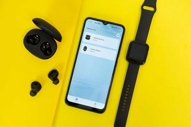 Trải nghiệm hệ sinh thái AIoT của Realme trên bộ 3 điện thoại, tai nghe không dây và đồng hồ Realme