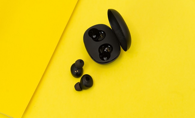 Chất lượng âm thanh của Realme Bud Q khá mạnh mẽ ở dải mid, cùng phần trung âm trong trẻo và ngọt ngào