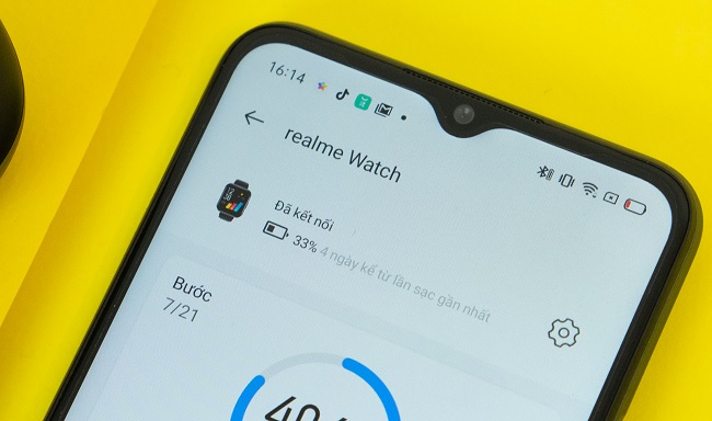 Mức dung lượng pin không quá trâu song đủ dùng với 1 chiếc smartwatch