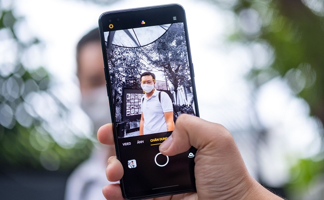 Reno 4 xử lý khá nhanh và hiệu quả, mang đến những bức ảnh và video được tách màu rất chính xác