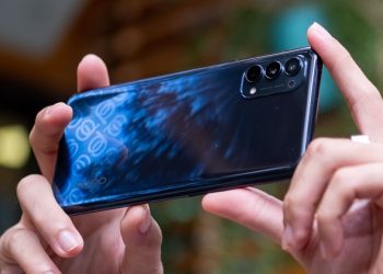 Trải nghiệm nhanh OPPO Reno4: Smartphone thiết kế mỏng nhẹ, cụm camera độc đáo cùng mức giá phải chăng