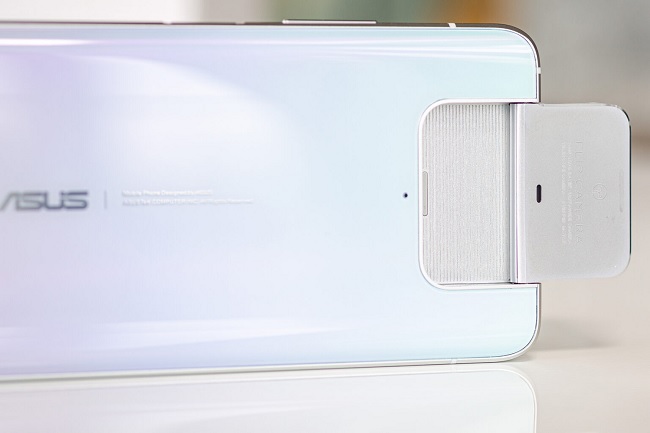 Zenfone 7 Pro sẽ được bán với giá 22,1 triệu đồng tại thị trường Đài Loan