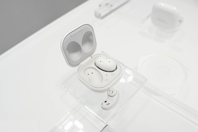 Galaxy Buds Live màu trắng
