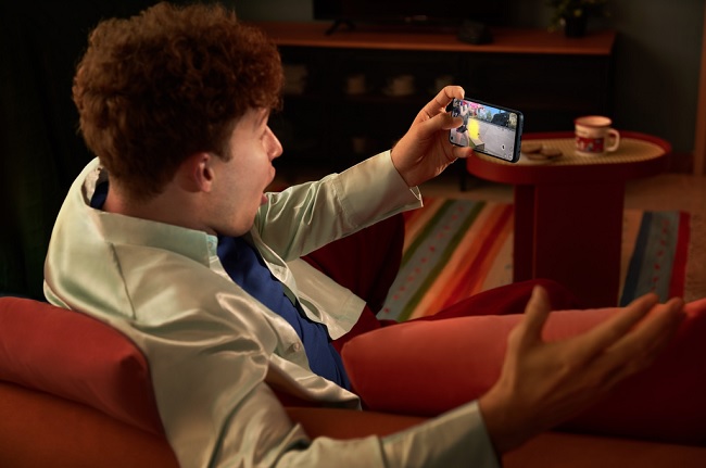 OPPO A53 sở hữu màn hình ấn tượng nâng cao trải nghiệm giải trí sống động