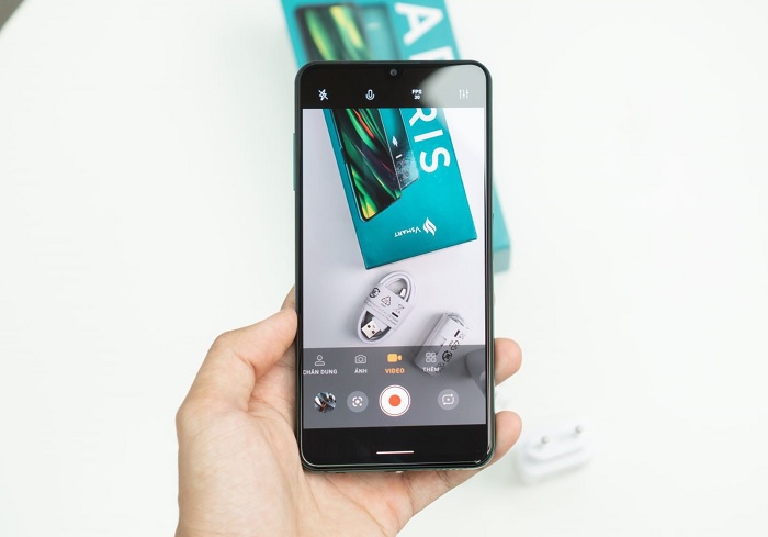 Camera Vsmart Aris không thua kém bất cứ một đối thủ nào trong tầm giá