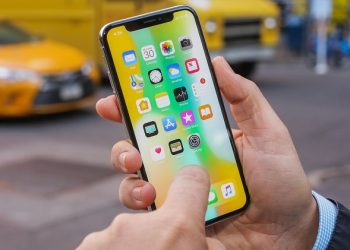 Những cài đặt mặc định nên tắt trong iPhone cho trải nghiệm người dùng tốt hơn