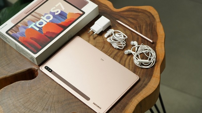 Các phụ kiện đi kèm Galaxy Tab S7
