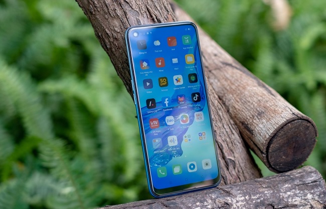 OPPO A53 sở hữu màn hình 6.5 inch, độ phân giải HD+ và được trang bị tần số quét 90Hz