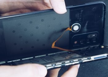 Chi tiết bên trong Vsmart Live 4
