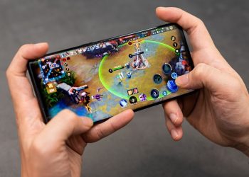 Chơi game trên OPPO Reno4 Pro
