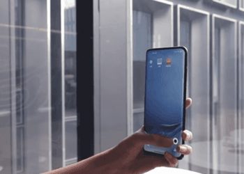 công nghệ camera ẩn dưới màn hình