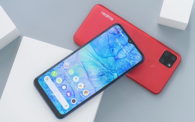 Ngoài pin khỏe, Realme C12 còn được trang bị tính năng “sạc ngược” như một smartphone cao cấp