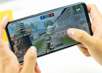 Đánh giá chi tiết thời lượng pin Realme C12