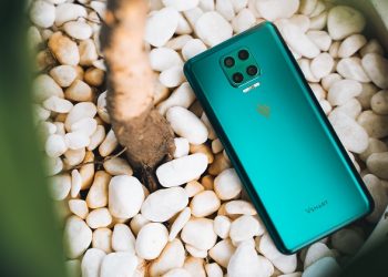 Đánh giá nhanh Vsmart Aris Pro