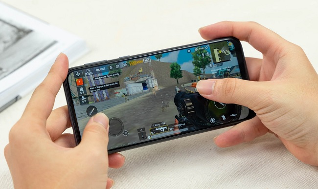 Máy sử dụng con chip Snapdragon 665