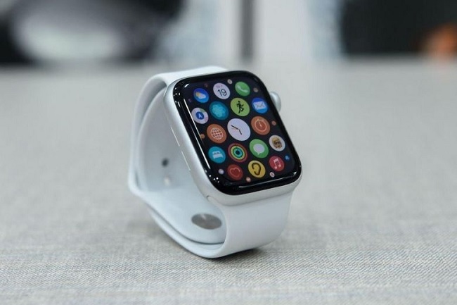 Apple Watch SE thua kém Series 6 khá nhiều