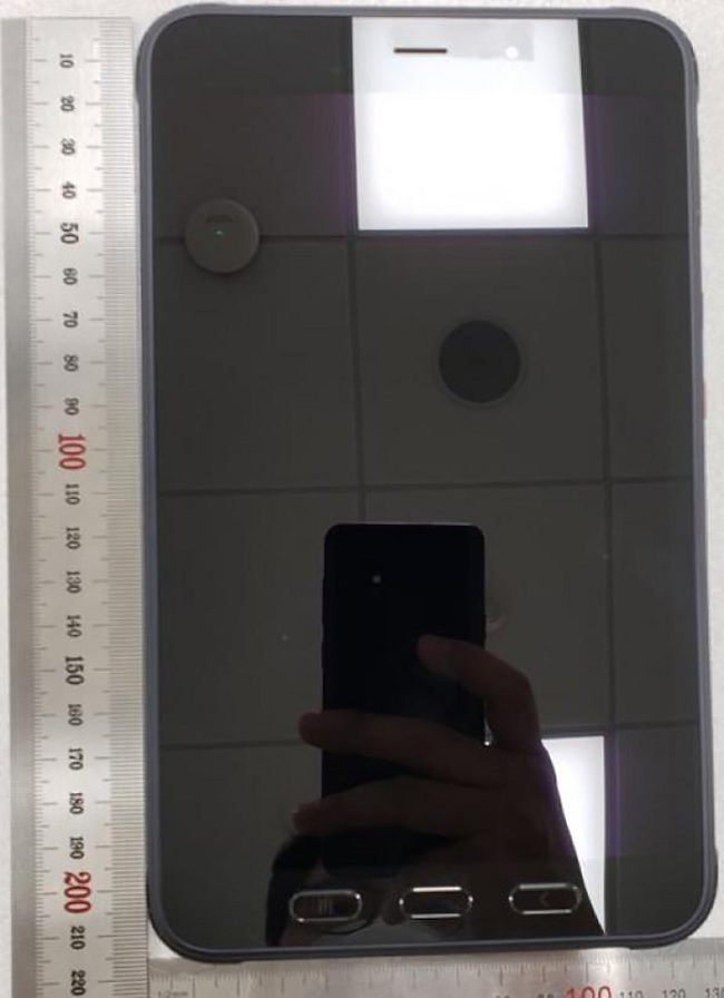 Kích thước máy tính bảng nhỉnh hơn thế hệ cũ