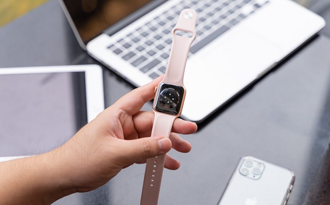 Thiết bị được tích hợp thêm con chip U1