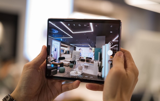 Samsung Galaxy Z Fold 2 cho khả năng nhiếp ảnh tuyệt vời