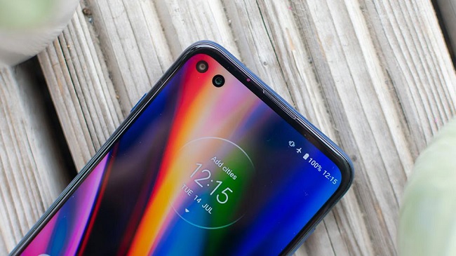 Máy có dung lượng pin khá tốt trong tầm giá từ 9 triệu