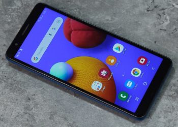 Trên tay Samsung Galaxy A01 Core