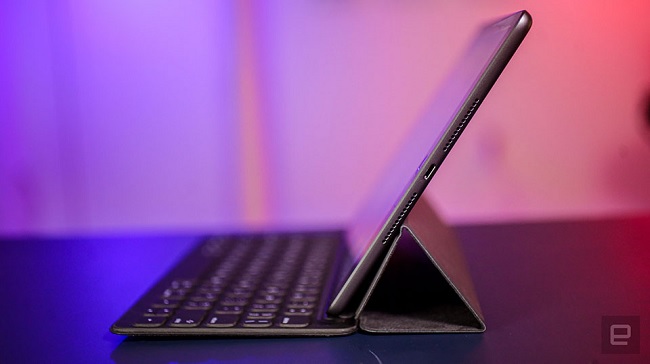 Tablet sử dụng con chip A12 Bionic mạnh mẽ