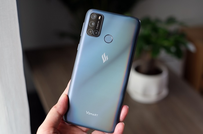 Dù là sản phẩm made in Việt Nam nhưng thiết kế của Joy 4 vẫn rất bắt mắt và thời thượng