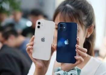 Bên trong iPhone 12