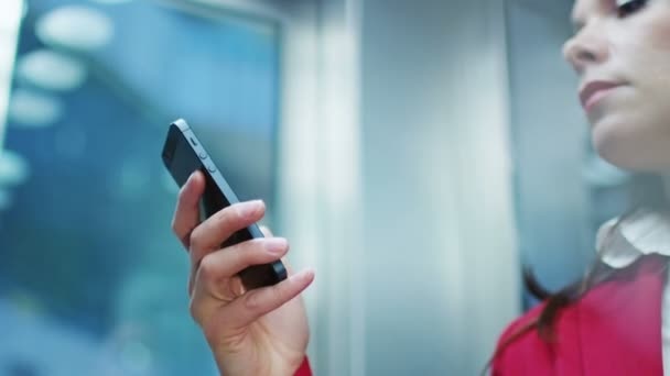 Hãy thử kiểm tra lưu lượng 4G trên điện thoại của bạn nhé