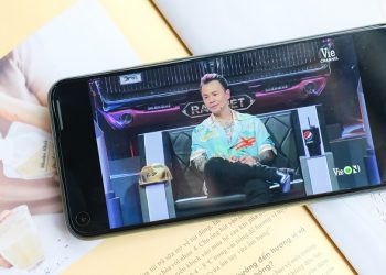 Cận cảnh Realme 7i
