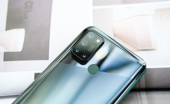 Cụm camera đã được chuyển đổi thành hình chữ L