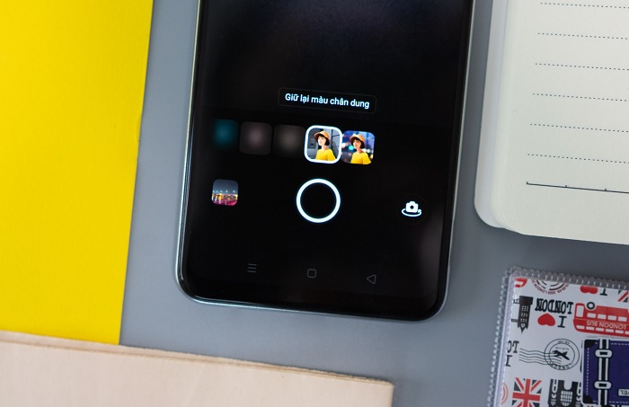 Trong sản phẩm lần này, OPPO đặc biệt tập trung phát triển các tính năng hỗ trợ bên trong