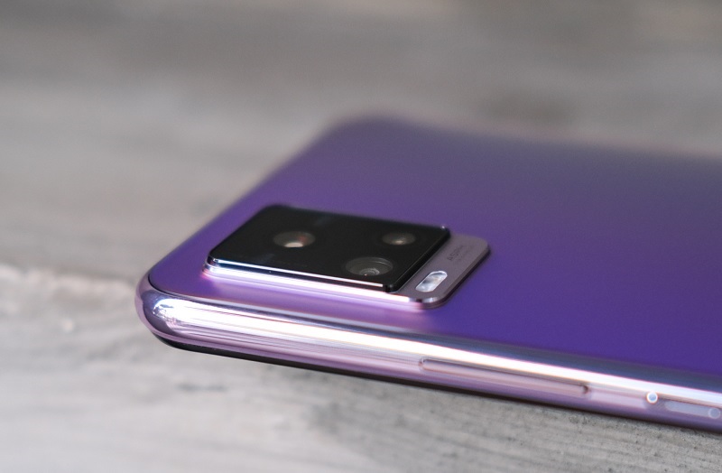 Cụm camera trên Vivo V20