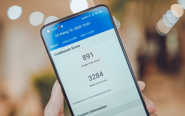 Điểm hiệu năng trên Geekbench 5