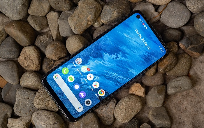 Màn hình kích thước lớn, tần số quét 90Hz