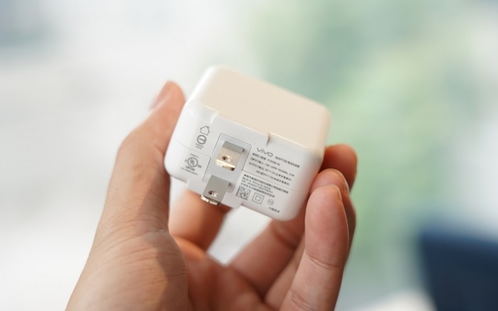 Vivo Y20s hỗ trợ sạc nhanh và sạc ngược cho thiết bị khác