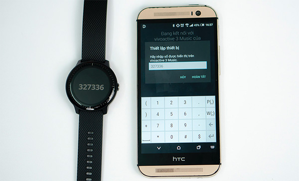 Nhập dãy số hiển thị trên đồng hồ lên điện thoại.