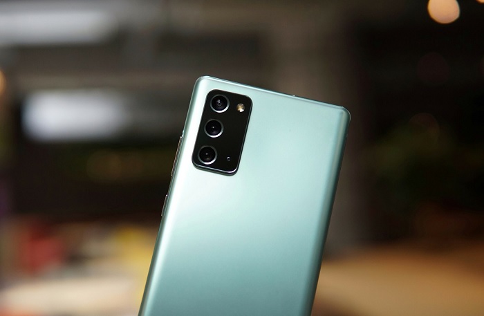Hệ thống camera trên Note 20 cũng được Samsung chăm chút cẩn thận với các cải tiến nổi bật