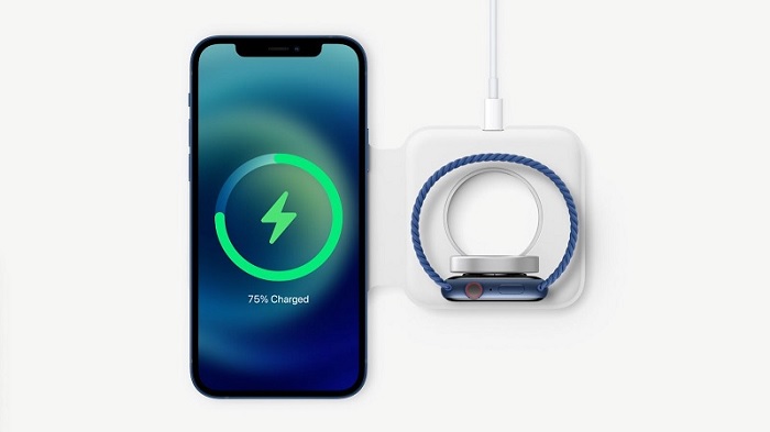 Apple đã tối ưu sạc không dây cho iPhone 12. Bộ sạc Travel Charger sẽ giúp sạc cùng lúc cho cả iPhone và Apple Watch