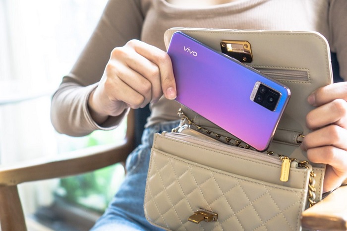 Vivo V20 có thiết kế đẹp, hiện đại và sang trọng