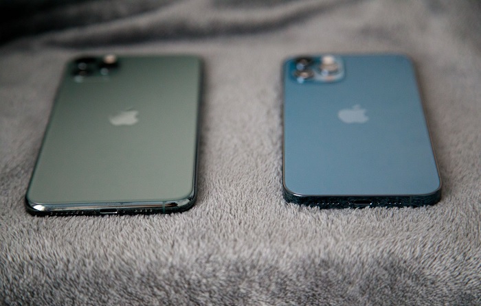 Cạnh viền được vát phẳng cho thấy sự cứng cáp và mạnh mẽ chứ không bo cong như thế hệ trước