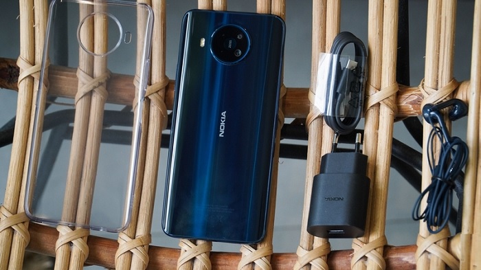 Các phụ kiện đi kèm Nokia 8.3 5G