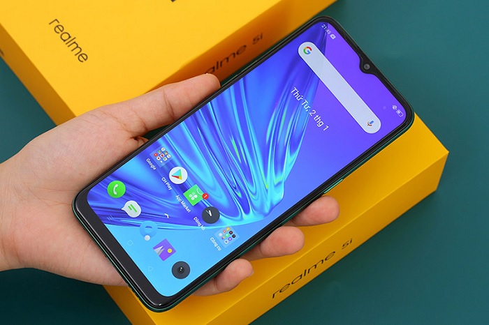 Realme 5i sở hữu màn hình 6.52 inch, độ phân giải HD+ có các cạnh viền siêu mỏng