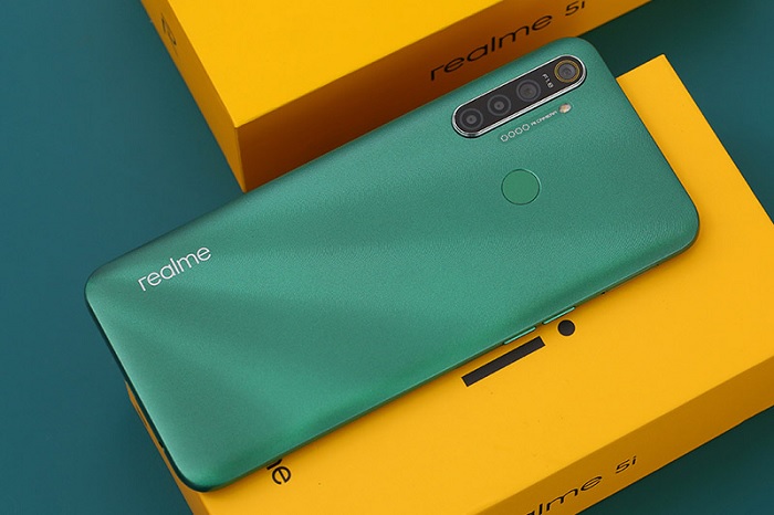 Với cấu hình trên, Realme 5i có thể đáp ứng mọi nhu cầu giải trí của người dùng, đặc biệt là chơi game. Máy cũng có thể trụ được 2 ngày sử dụng