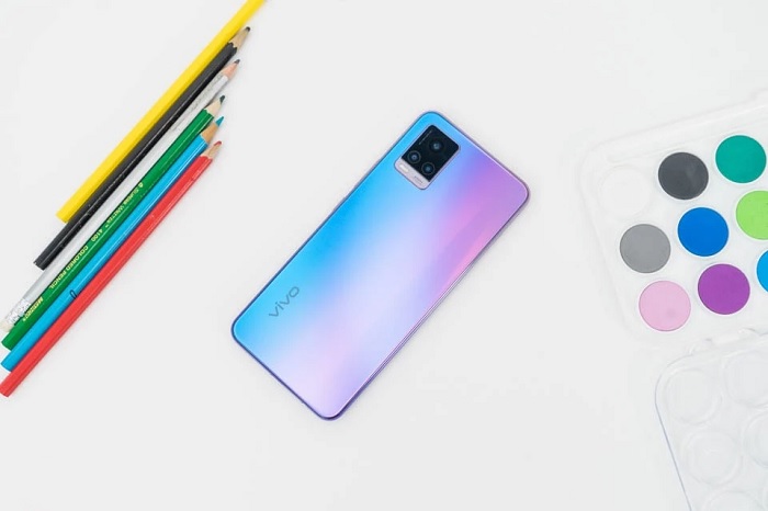 Thiết kế Vivo V20