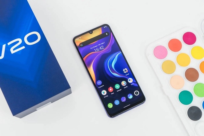 Vivo V20 có notch gọn gàng hơn, đẹp hơn