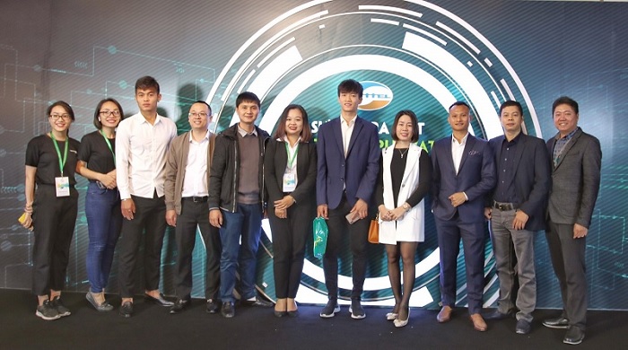Viettel Store cùng các đối tác như Viettel Telecom, Viettel Net và Apple ra mắt dịch vụ eSIM trên Apple Watch lần đầu tiên được triển khai tại Việt Nam