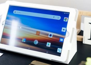 Trên tay Masstel Tab 10 Plus